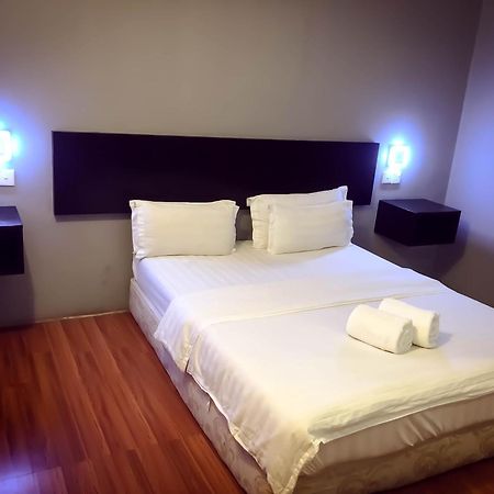 De Choice Hotel Tawau Exteriör bild