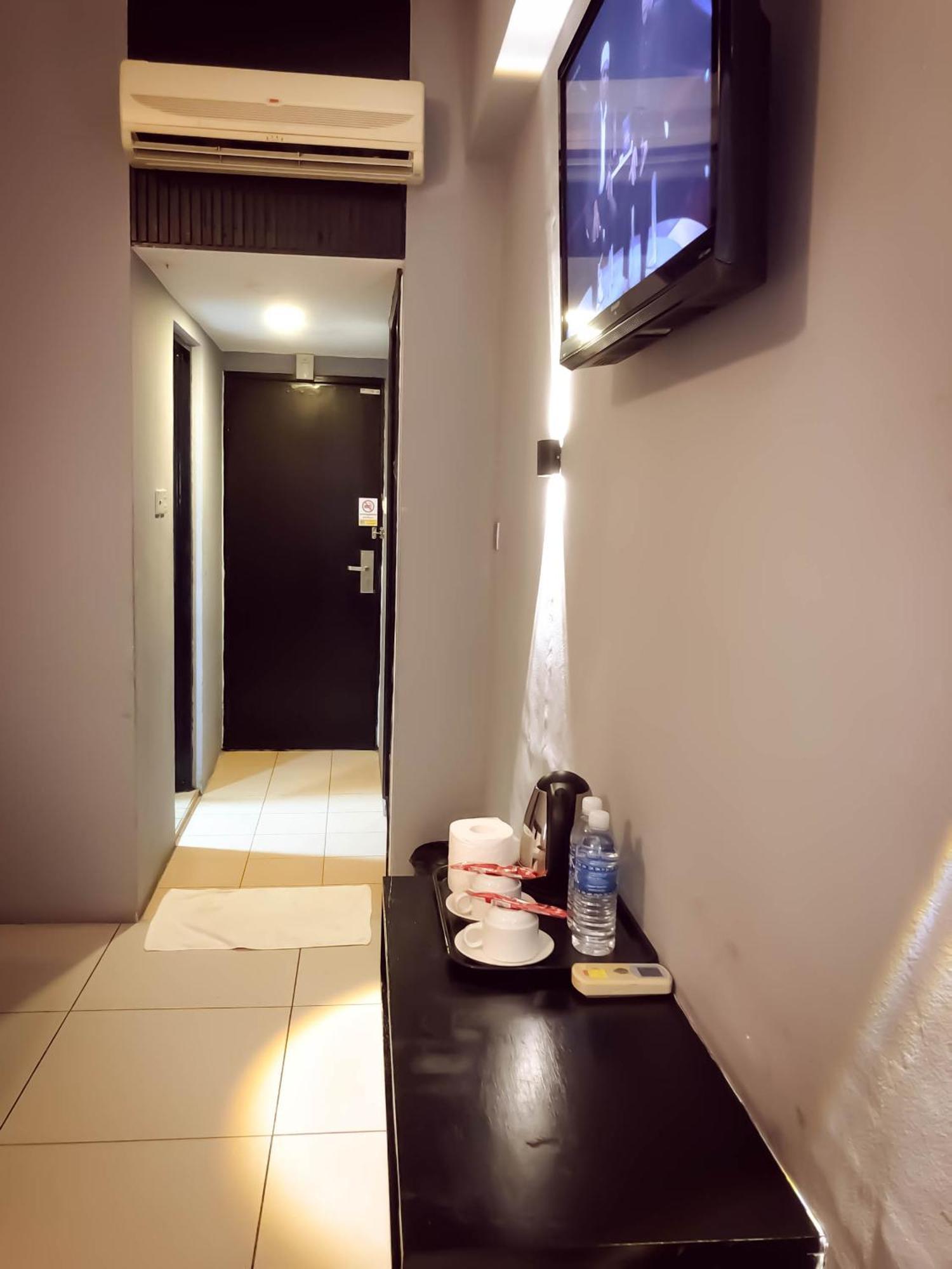 De Choice Hotel Tawau Exteriör bild